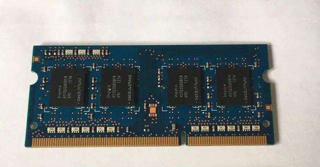 Main image of For 2GB 1RX8 PC3-10600S-9-10 HMT325S6BFR8C-H9 memory bar