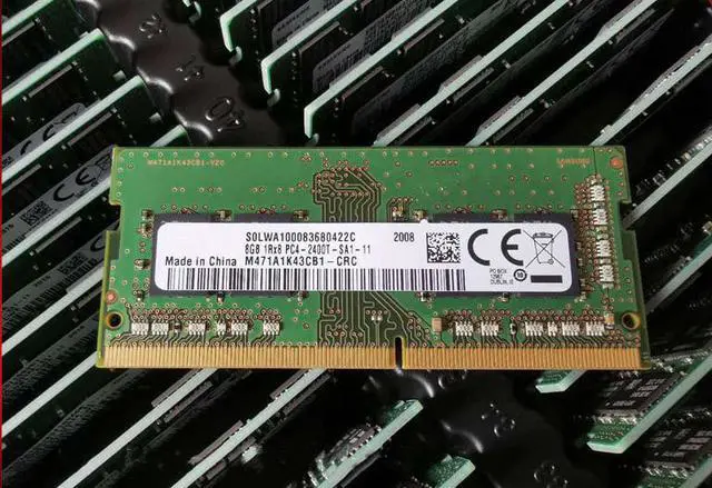 Main image of For  M471A1K43CB1-CRC 8G DDR4 2400 1RX8 PC4-2400T notebook memory bar