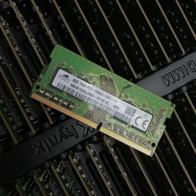 Main image of For  8GB 1RX8 PC4-2666V-SA1-11 HMA81GS6JJR8N-VK notebook memory