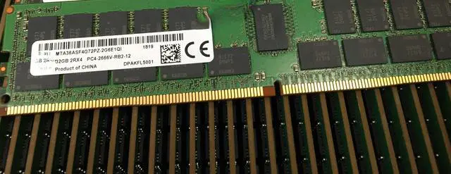 Main image of For Inspur NF5468M5 NF5568 NF5888 NF5280 server memory 32G DDR2 2666 ECC