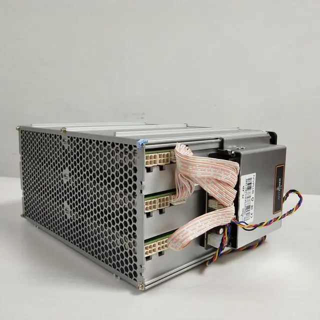 Alt view image 3 of 7 - Bitmain Antminer Z11j 105ksol/s asic miner Equihash algorithm Blockchain mining machine with power consumption of 1418W