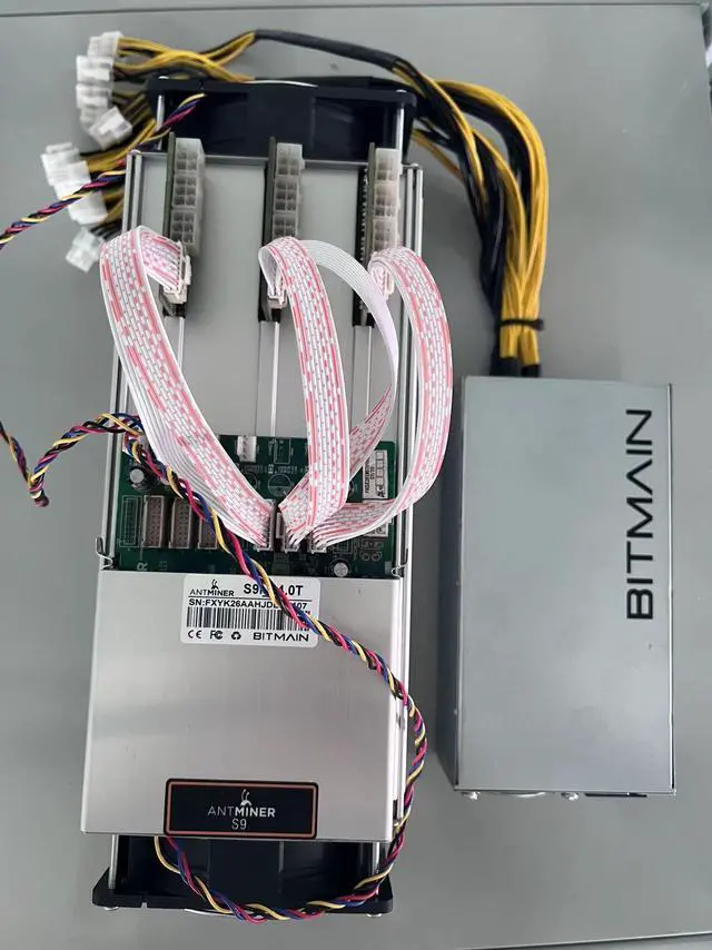 Alt view image 5 of 7 - NEW Arrival Bitmain Bitcoin Miner Antminer S9i 14TH/s BTC BCH Mining Machine with PSU Power Supply ASIC SHA-256 14.5T Miner Better Than Antminer S9 S9J 13.5T 13T T9+ S11