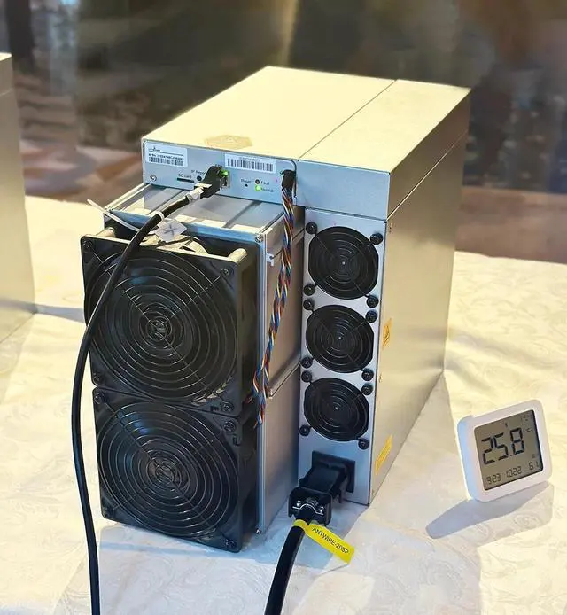 Alt view image 2 of 6 - New Bitmain Antminer T21 190TH/S 3610W Bitcoin Miner BTC Miner T21 190T ASIC Miner with Power Supply Better Than Antminer T19 S19 S19K PRO