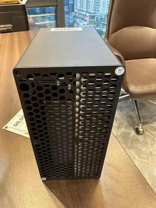 Alt view image 3 of 7 - New Gold shell Mini Doge III LTC&Doge Coin Miner 700MH/S 400W Doge Miner Good For Home Miner Box Without PSU Litecoin Miner Better Than Mini doge II