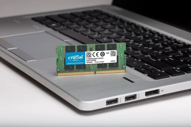 Alt view image 3 of 4 - 32GB (2×16GB) DDR4 3200MHz CL22 Laptop RAM Kit CT2K16G4SFD832A (Also 2933/2666MHz)