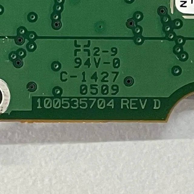 Alt view image 4 of 5 - 500GB SATA HDD PCB Board 100535704 REV D FW HP74