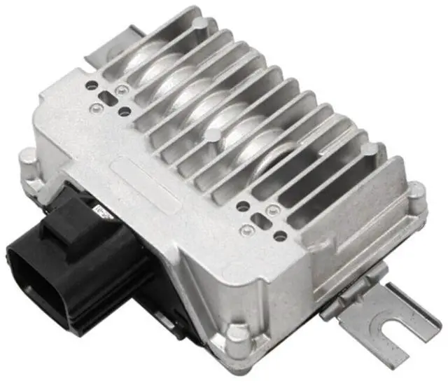 Alt view image 2 of 5 - Yassdwbn Fuel Pump Control Module For Land Rover LR2 / Freelander Evoque LR4 / Discovery