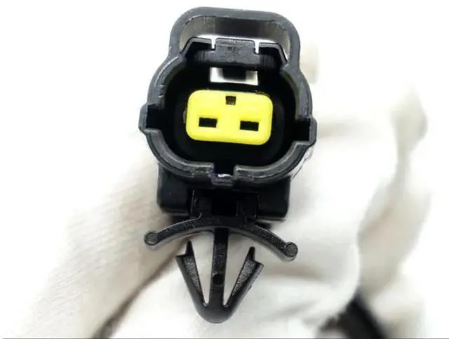 Alt view image 5 of 5 - Yassdwbn 95670-4D100 Front Right ABS Sensor Wheel Speed Sensor For Kia Sedona 3.8L 06-10