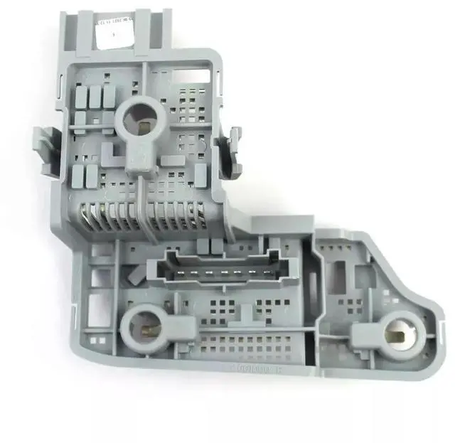 Main image of Paiying 1x Rear Right Tail Light Bulb Holder A2048202577 For Benz C Class W204 2012-2014