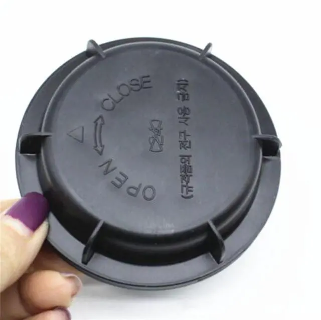 Alt view image 2 of 5 - Yassdwbn 1 x Head Light Dust Cap Cover 921912E000 For Hyundai Tucson 2005-09 Getz 2002-11