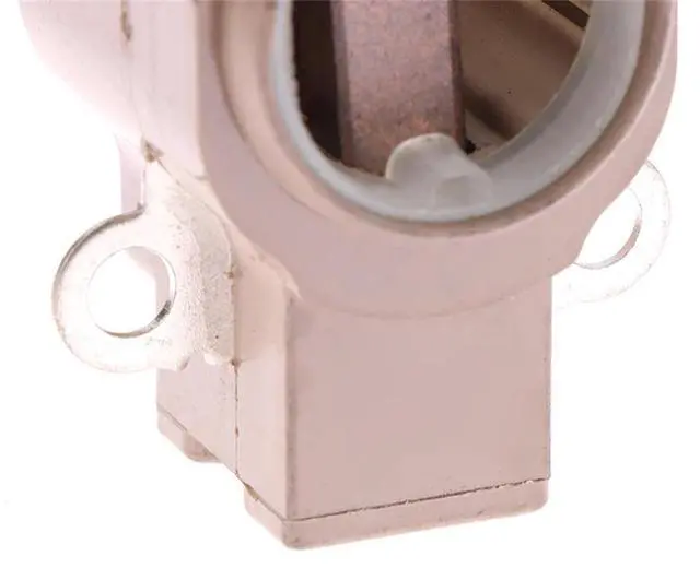 Alt view image 2 of 5 - Yingshan Brush Box 27370-0M040 For Land Rover TD5 1998 1999 2000 2001 2002 2003 2004-2006