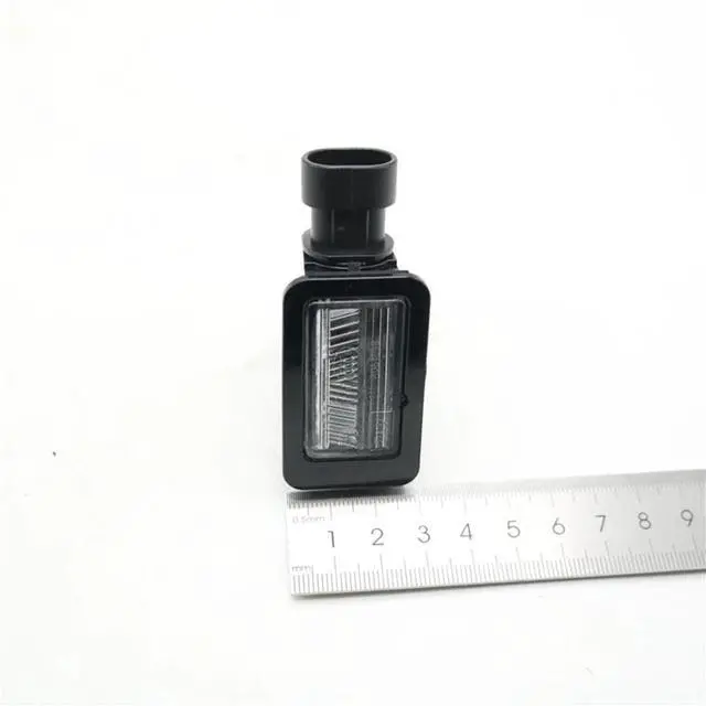 Alt view image 2 of 6 - Yingshan Rear License Plate Light For Great Wall Voleex C30 C50 ORA R1 IQ Haval H5 H6 H9