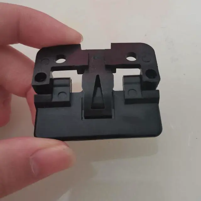 Alt view image 4 of 5 - Acaigel Car Center Console Lid Lock For Toyota 2002-2006 Camry 2004-10 Sienna 01-05 RAV4