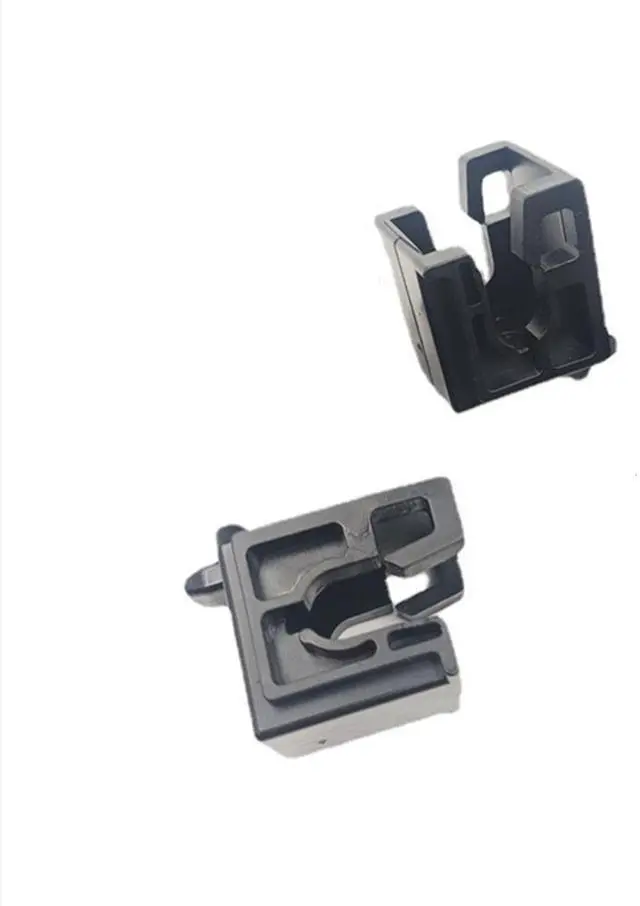 Alt view image 3 of 5 - Yassdwbn 2x Car Headlamp Bracket Clip 92173-0U000 For Hyundai Accent IX35 Sonata Kia Rio