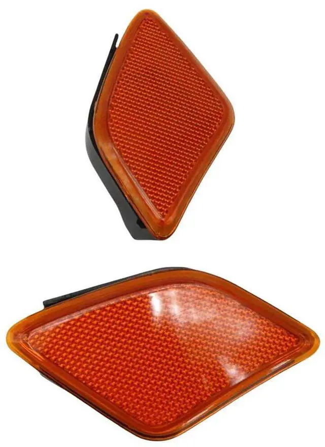 Alt view image 3 of 5 - Yingshan Pair Front Side Marker Corner Light Shell For Mercedes Benz S400 2010-2013