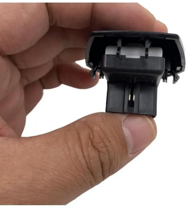 Alt view image 5 of 5 - Yassdwbn Auto Light Sensor For Hyundai Tucson Ix35 2010-2013 97253-2S200