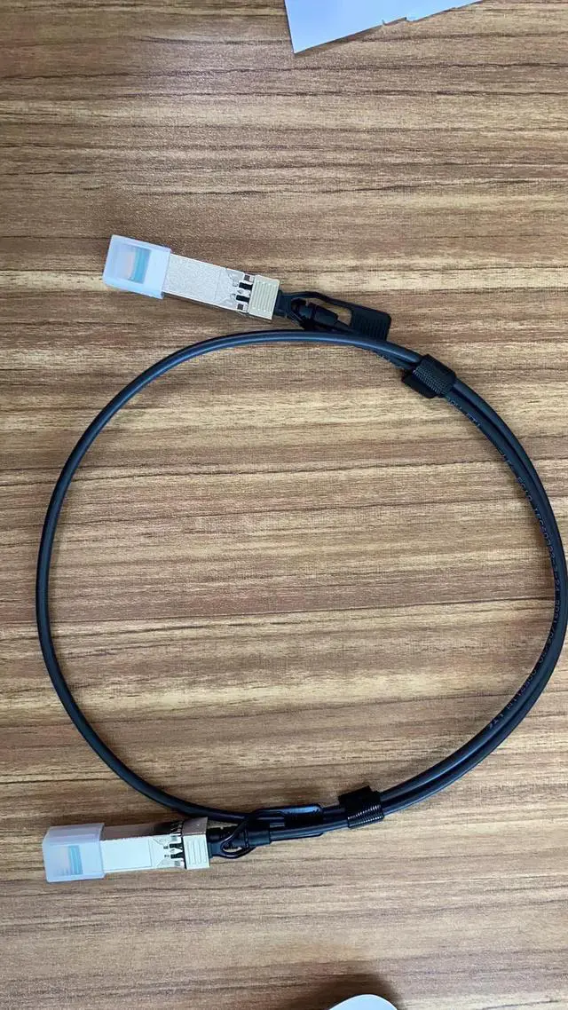 Main image of 5M(16ft) Juniper Networks EX-SFP-10GE-DAC-5M Compatible 10G SFP+ Passive Direct Attach Copper Twinax Cable