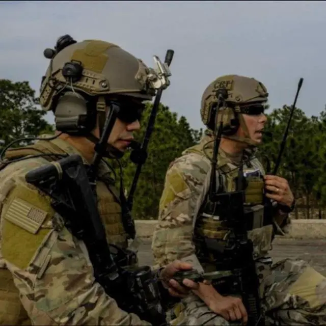 Alt view image 2 of 2 - Walkie-Talkie Uv-5R Uv-82Cs Tactical Antenna Plastic +Metal Sma-Female Connector Dual Band Foldable Cs Tactical Antenna