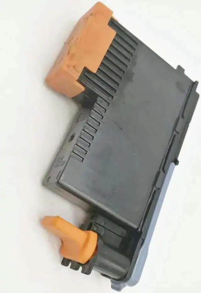 Alt view image 3 of 3 - Printhead C9384A Fits For T795 T790 T1300 T770 T2300 T620 T610 T950 T1120