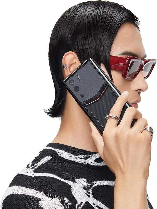 Alt view image 5 of 6 - Vertu METAVERTU Carbon Fiber Web3 Cell Phone Luxury os & Web3.0 os 5G Smartphone with Vshot NFT 64MP Camera Dual-Sim 12G RAM + 512G ROM + 10T IPFS Storage Black Matte
