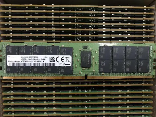 Main image of RAM 64G 2RX4 DDR4 3200AA ECC REG RDIMM memory stick M393A8G40AB2-CWE