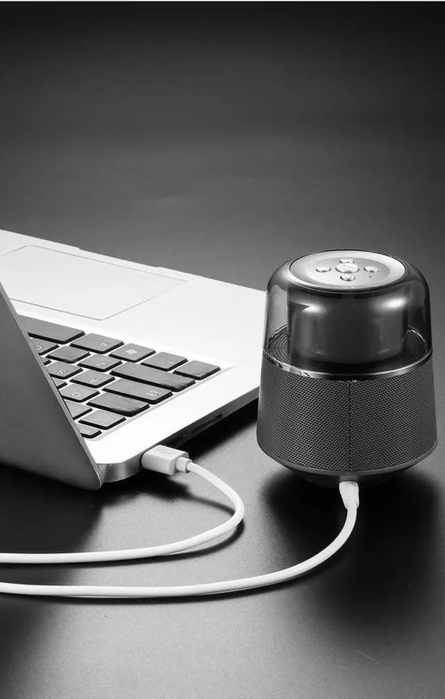 Main image of Generic Neue Ankunft 1M DC 3,5mm USB Ladegerät Power Kabel USB zu DC 3,5mm * 1,35mm Power kabel für Handy Lautsprecher Internet Adapter