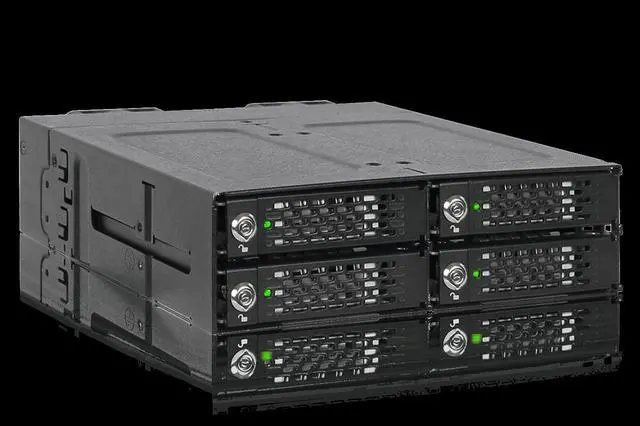 Alt view image 5 of 7 - Icy Dock MB720MK-B | 4 x M.2 NVMe SSD PCIe 4.0 Mobile Rack for 5.25" Bay with 4x OcuLink (not support Tri-mode) | Tough Armor