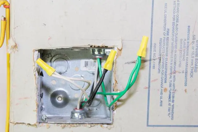 Alt view image 5 of 5 - Gardner Bender 16-084 WingGard Twist-On Wire Connectors, 22-10 AWG, Electrical , Yellow, 100 Count (Pack of 1)