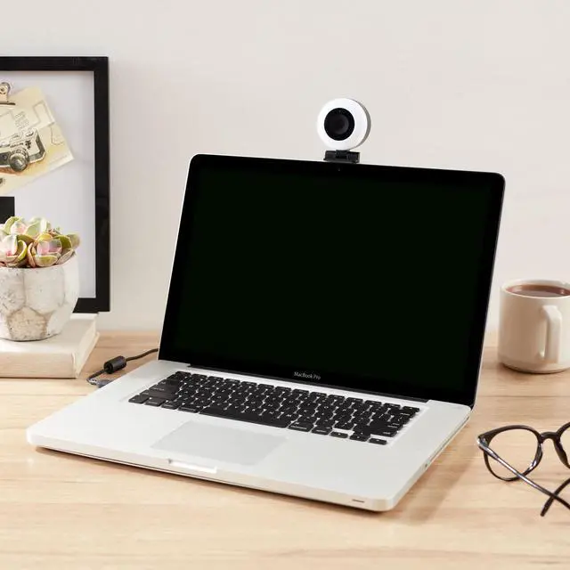 Alt view image 3 of 6 - onn. Webcam with Ring Light w/3 LED Levels, Autofocus, Built-in Microphone, White & Black