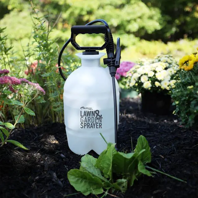 Alt view image 3 of 7 - Flo-Master by Hudson 24101 1 Gallon Lawn and Garden Tank Sprayer, Translucent