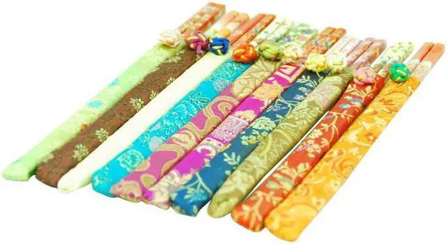 Main image of 10 pairs Elegant Bamboo Chopsticks With Brocade Pouch