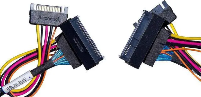 Alt view image 5 of 5 - 50cm HD MiniSAS SFF8643 to U.2 SFF8639 NVMe SSD HighSpeed Server Cable