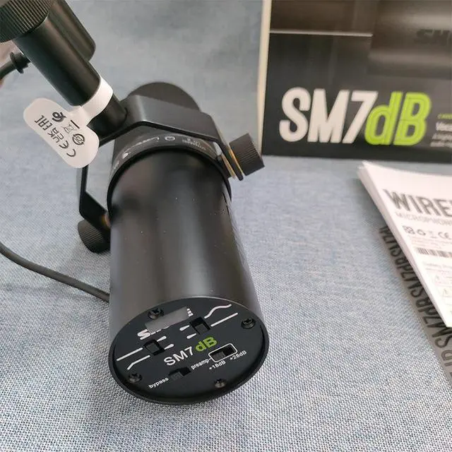 Alt view image 5 of 5 - SM7DB wired moving-coil microphone - recording studio voice-over commentary radio broadcast professional microphone