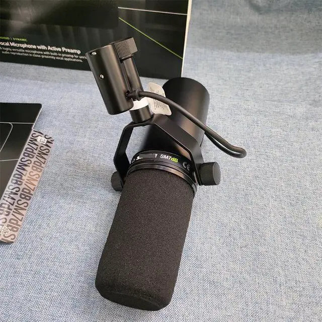 Alt view image 4 of 5 - SM7DB wired moving-coil microphone - recording studio voice-over commentary radio broadcast professional microphone