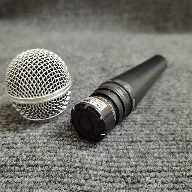 Alt view image 3 of 5 - Wireless dynamic SM58S microphone for professional stage performances, KTV recording and live streaming. SM58LC microphone. SM 58S - Switched Version