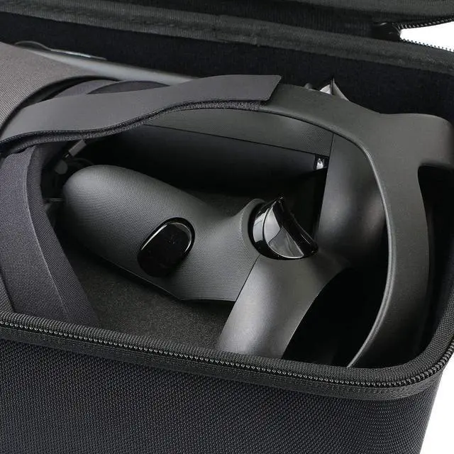 Alt view image 4 of 7 - Khanka Hard Travel Case Replacement for Oculus Quest 2/2020 Edition All-in-one 3D VR Gaming Headset (Black)