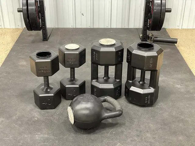Alt view image 3 of 7 - Dumbbell Molds