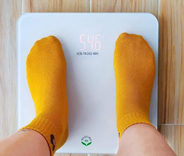 Alt view image 4 of 7 - NewlineNY Voice Talking Digital Bathroom Scale Easy Auto Step-on Auto Off Technology, White, Lb or Kg, 440lb Capacity