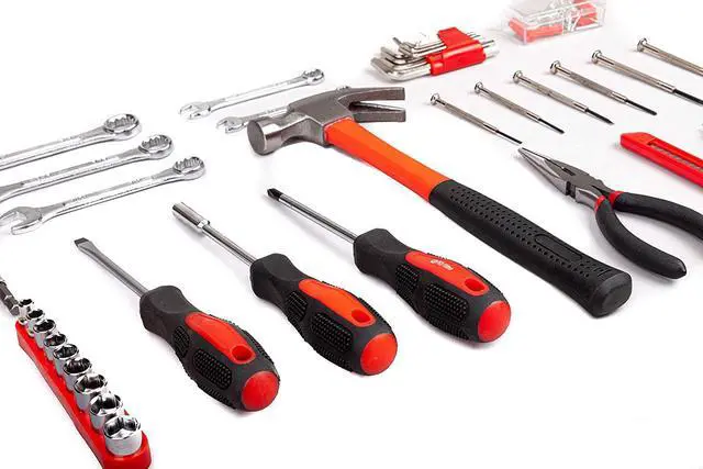 Alt view image 4 of 6 - CARTMAN 148 Piece Automotive and Household Tool Set - Perfect for Car Enthusiasts and DIY Home Repairs