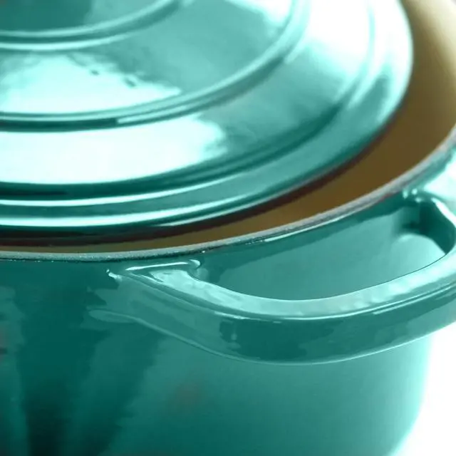 Alt view image 3 of 8 - Crock-pot Artisan 3 Quart Enameled Cast Iron Casserole with Lid in Gradient Teal