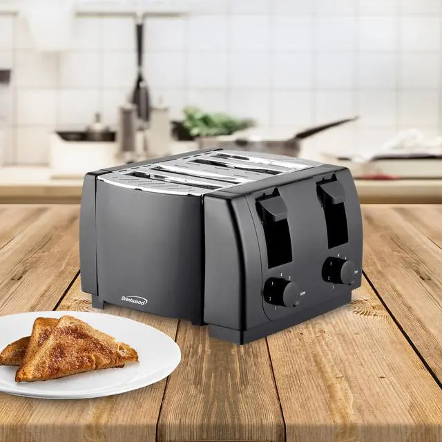 Alt view image 6 of 9 - Brentwood TS-285 Cool Touch 4-Slice Toaster (Black)