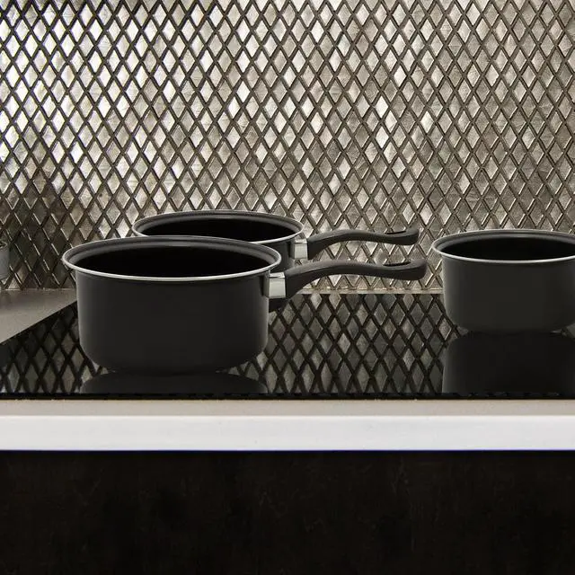 Alt view image 4 of 8 - Brentwood Appliances BSP-161820 3-Piece Carbon Steel Saucepan Set