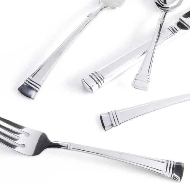 Alt view image 7 of 8 - Gibson Cordell 20 Piece Flatware Set