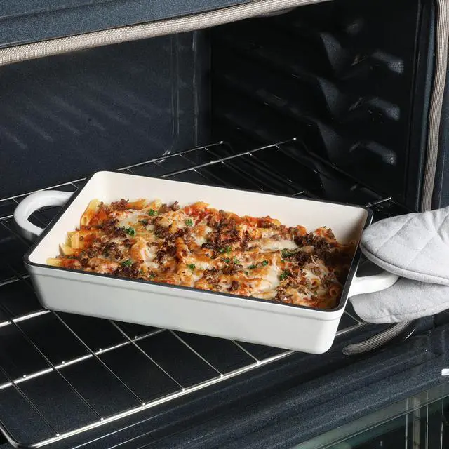 Alt view image 6 of 7 - Crock-Pot Artisan 13 Inch Enameled Cast Iron Lasanga Pan in Linen