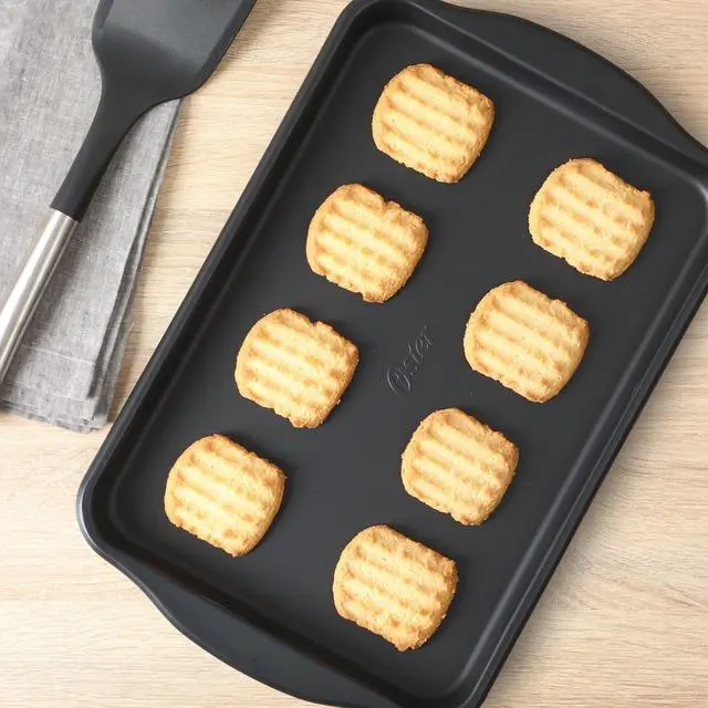 Alt view image 4 of 4 - Oster Teston Platinum Collection 18x15 Inch Nonstick Carbon Steel Cookie Sheet in Matte Black