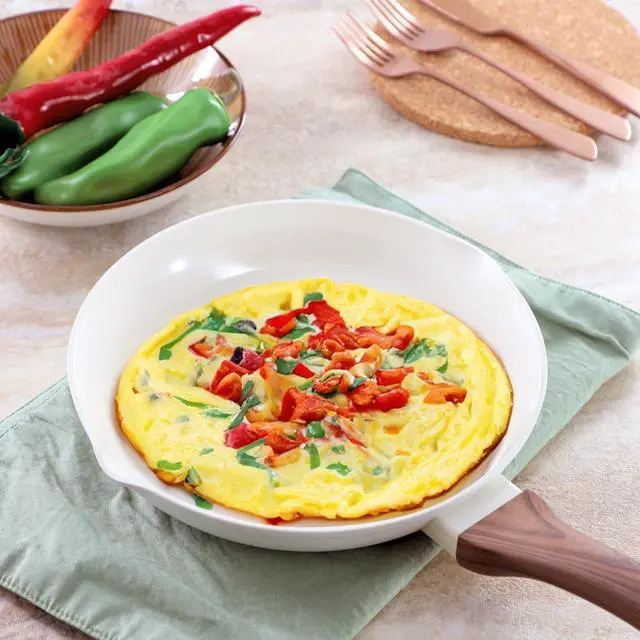 Alt view image 6 of 6 - Oster Amberg Choice 12 Inch Ceramic Nonstick Forged Aluminum Frying Pan in Off-White
