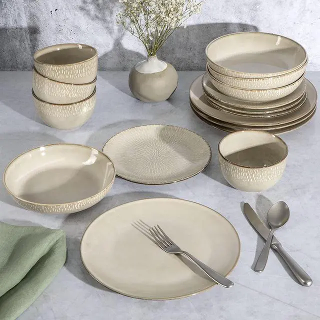 Alt view image 6 of 6 - Gibson Elite Matisse 16 Piece Stoneware Dinnerware Set in Cream with Reactive Glaze