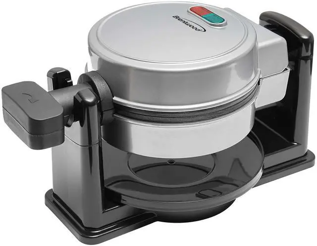 Main image of Brentwood 5-Inch Non-Stick Flip Belgian Waffle Maker