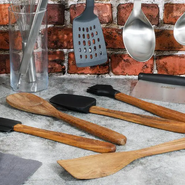 Alt view image 5 of 5 - Babish 5 Piece Wood and Silicone Essential Kitchen Tool Set in Brown