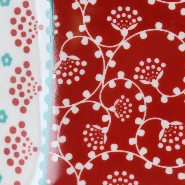 Alt view image 5 of 6 - Gibson Home Village Vines 13.5 Inch Ceramic Rectangular 3 Section Tray in Red